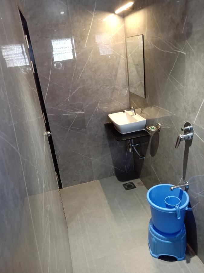 Hotel Suvarnam Residency 아마드나가르 외부 사진